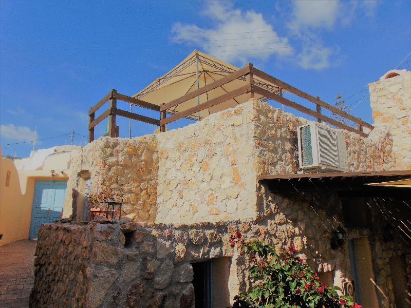 Archangels Traditional Houses カルテラドス エクステリア 写真